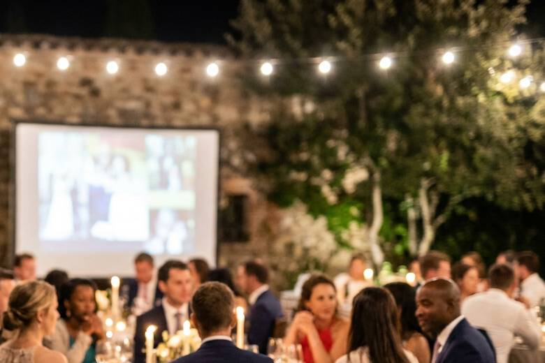 El pase de fotos en la cena