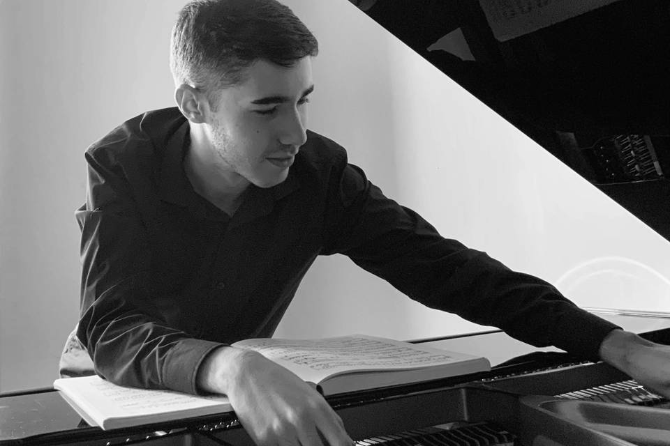 Javier Carrasco - Pianista