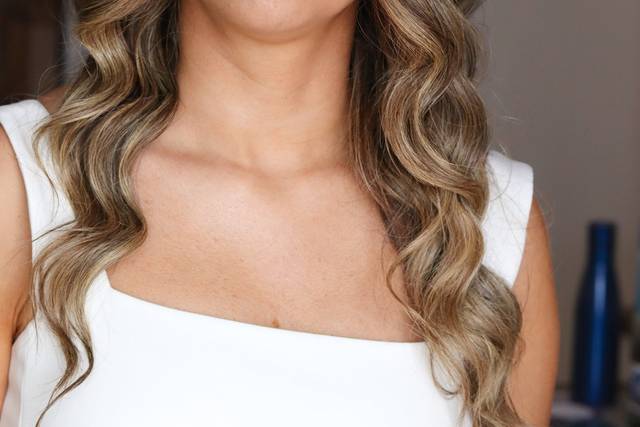 Maquillaje y peinado novia