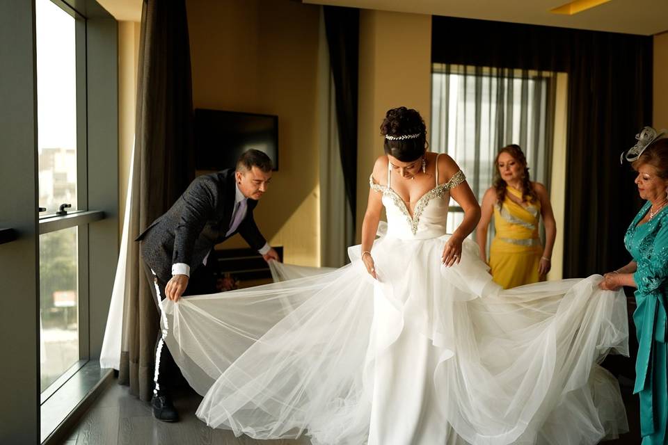 Grecas Weddings