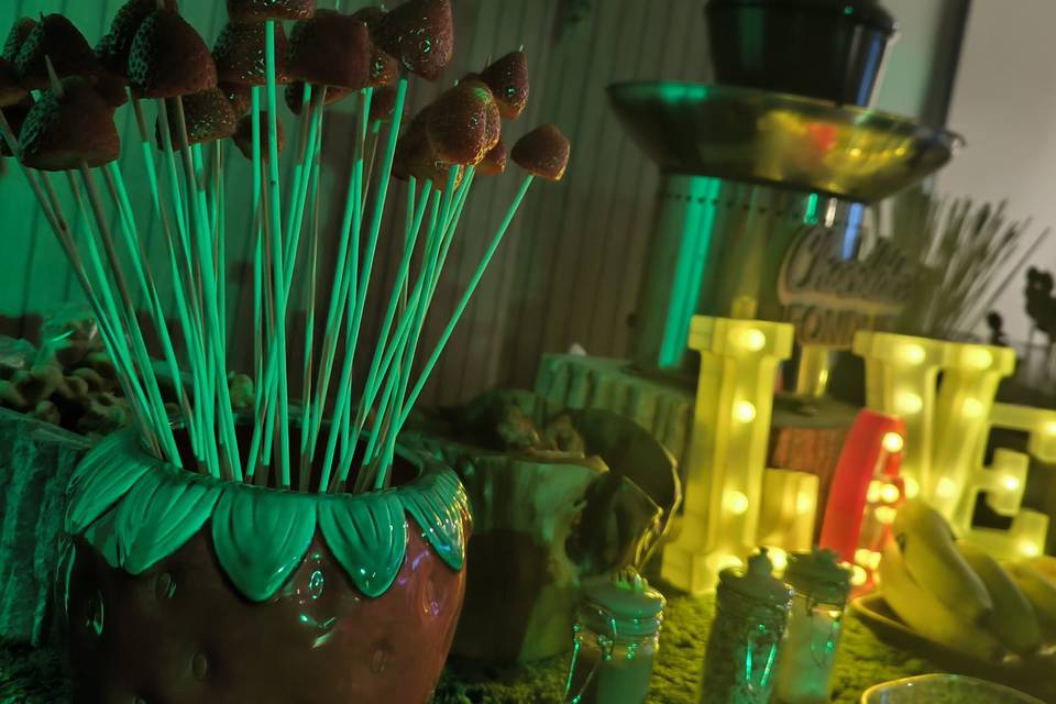 FUENTES DE CHOCOLATE GIGANTES.