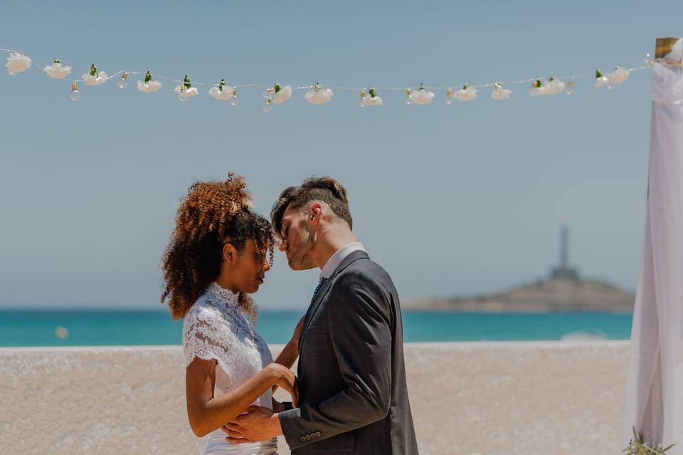 Bodas civiles frente al mar