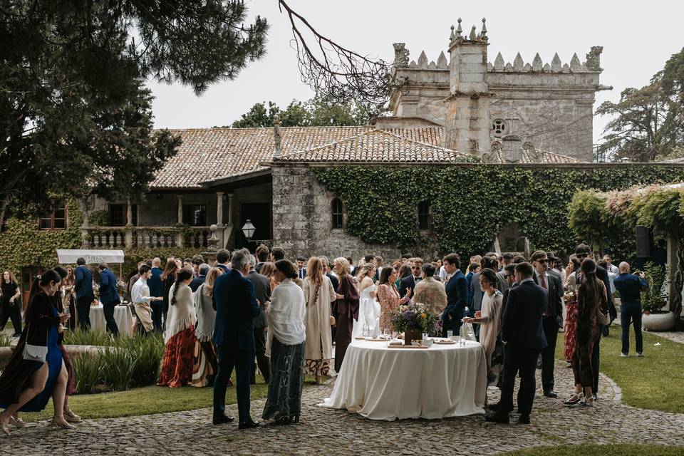 Espacios e invitados.