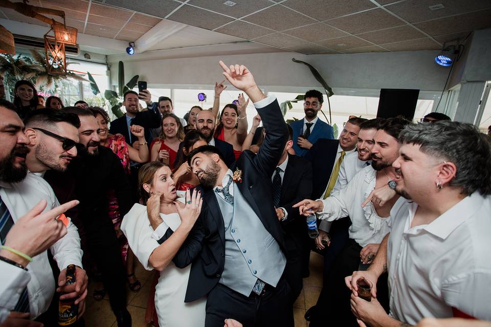 Sala de fiesta mediodía