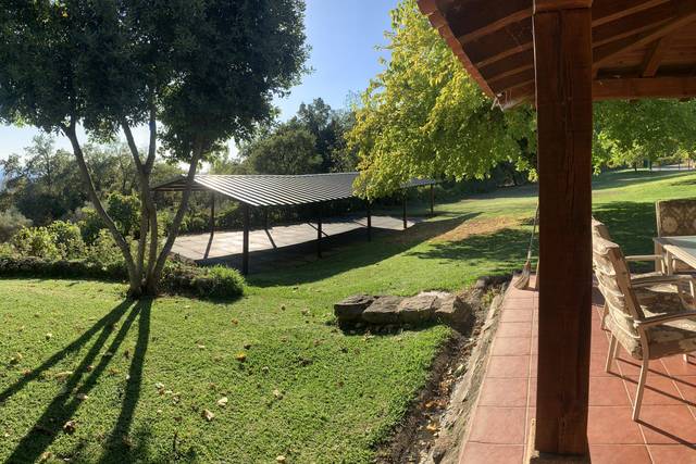 Espacio techado exterior