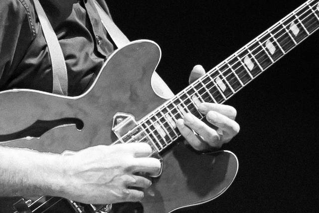 Santana swing