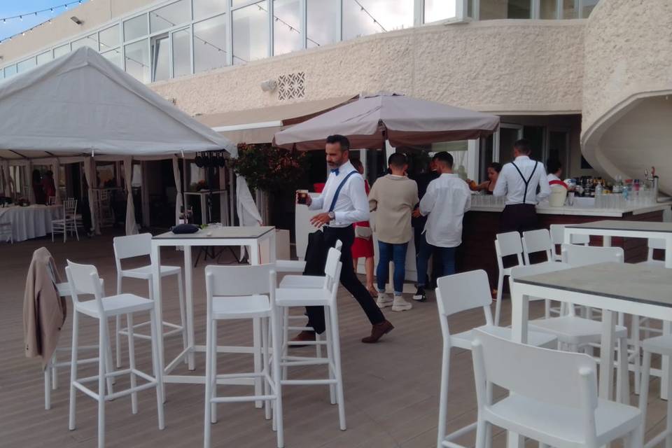 Terraza con carpa