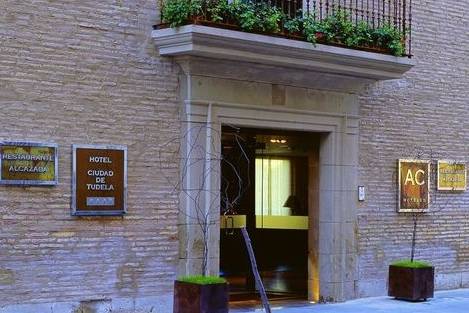 Entrada al hotel