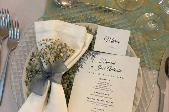 Detalle mesas bodas de oro