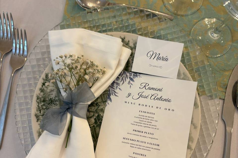 Detalle mesas bodas de oro