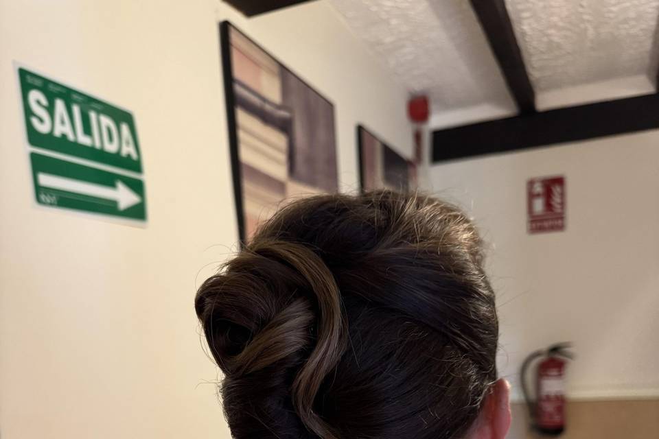 Moño italiano para madrina