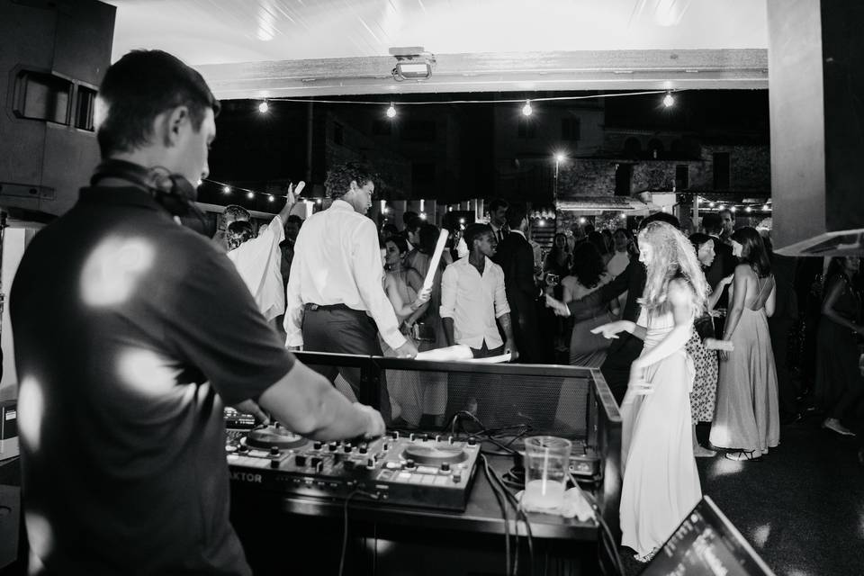 Dj Kurba