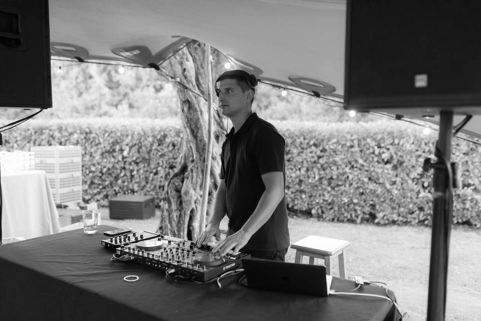 Dj Kurba