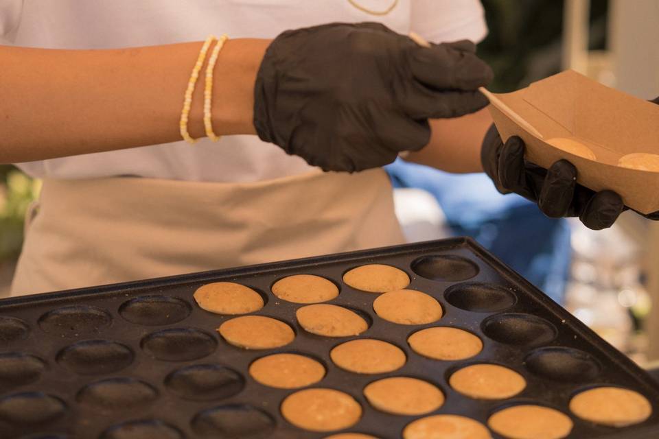 Mini pancakes recién hechos