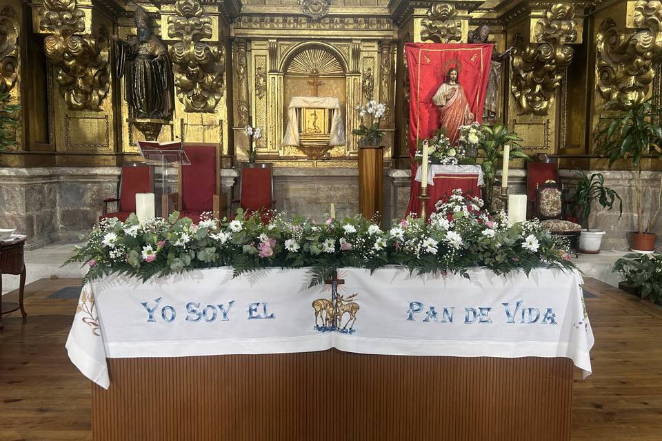 Guirnalda del altar