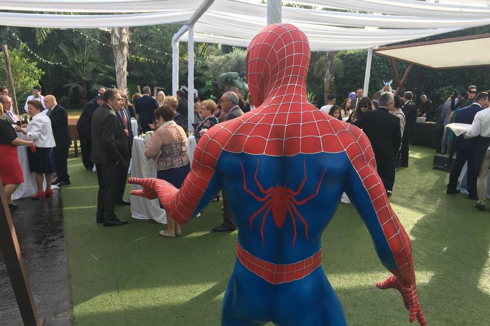 Spiderman con invitados