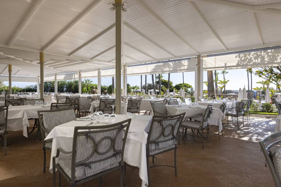 Terraza de Restaurante Pinsapo