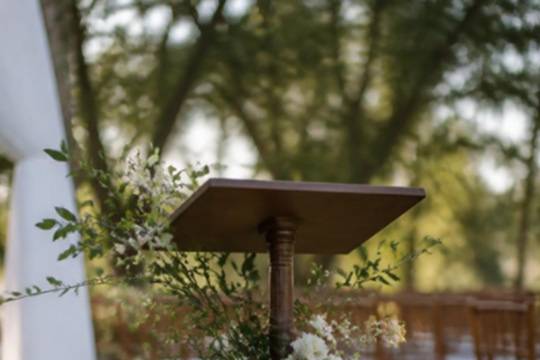 Atril boda flores