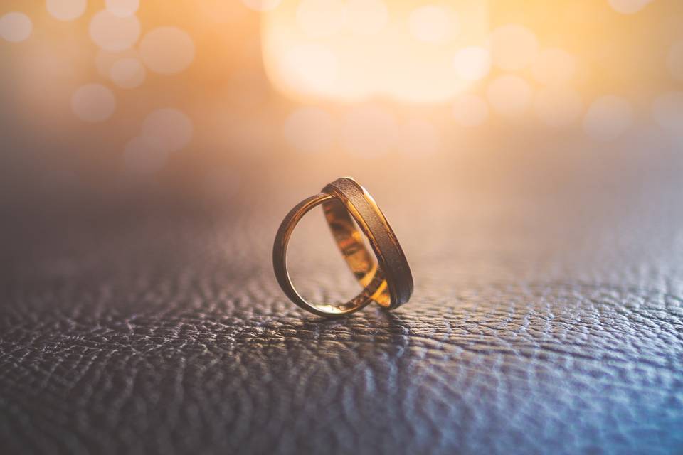 Detalle de los anillos de boda