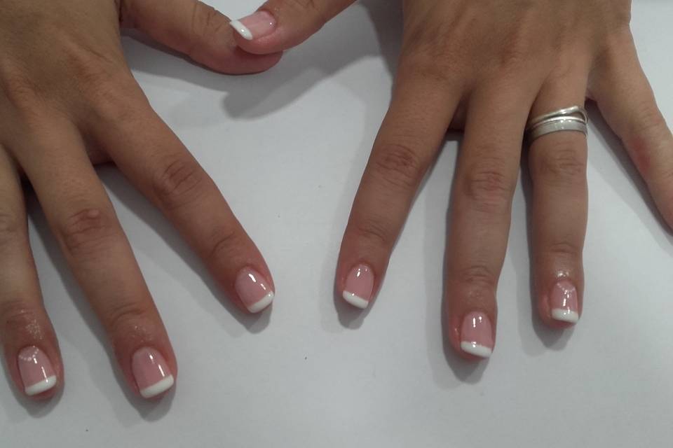 Manicura con purpurina