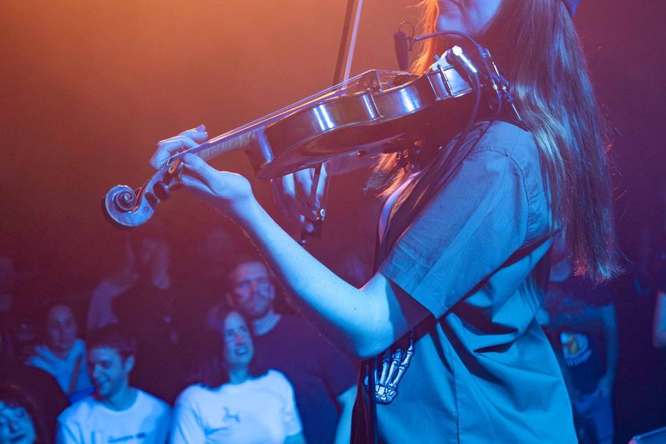 Liz Violinz