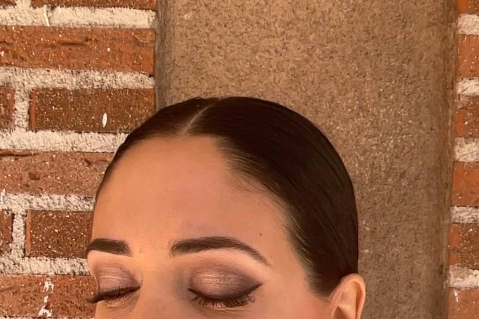 Maquillaje Eva