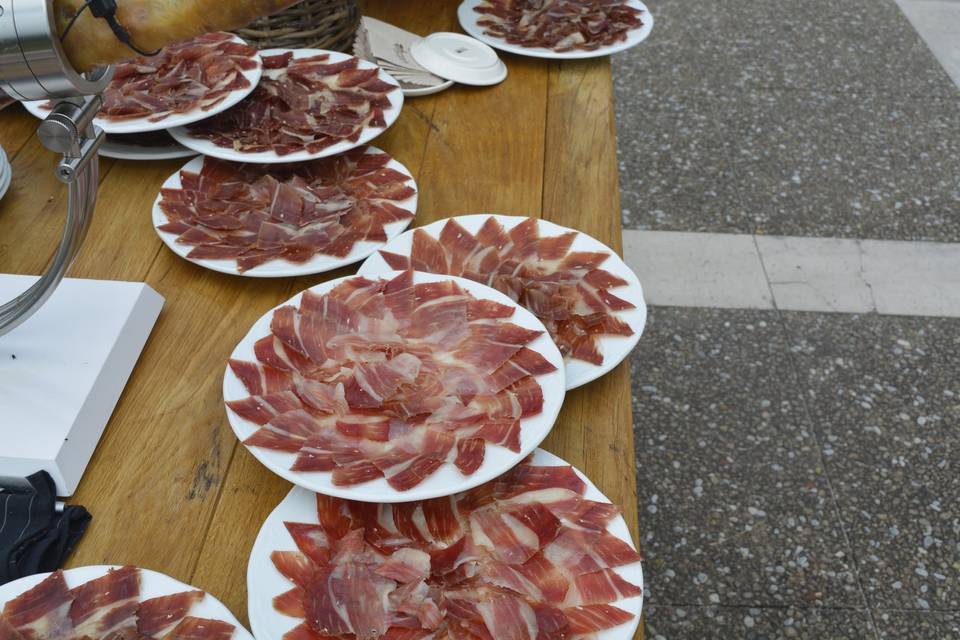 Mesa de jamón de bellota