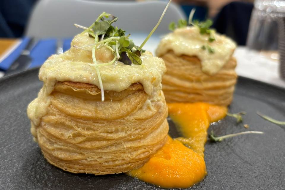 Volován relleno de langostinos