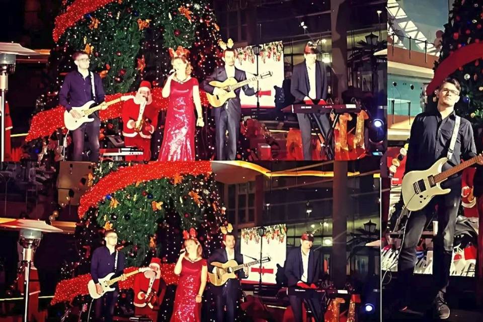 Live in Shanghai