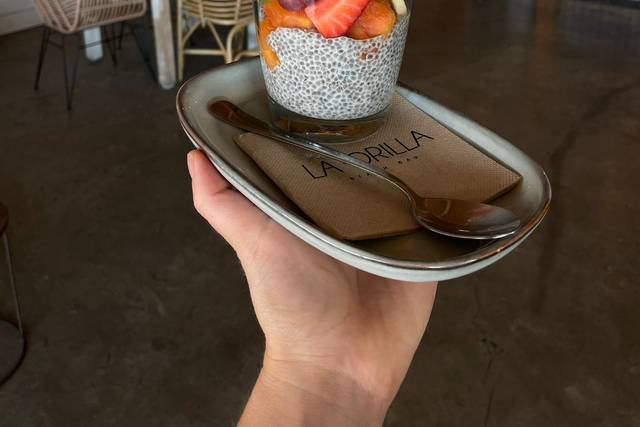 Chia y frutas