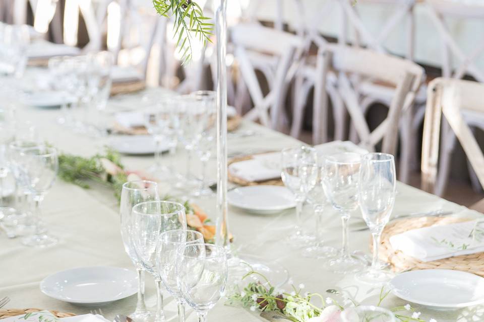 Decoración de la mesa de invitados