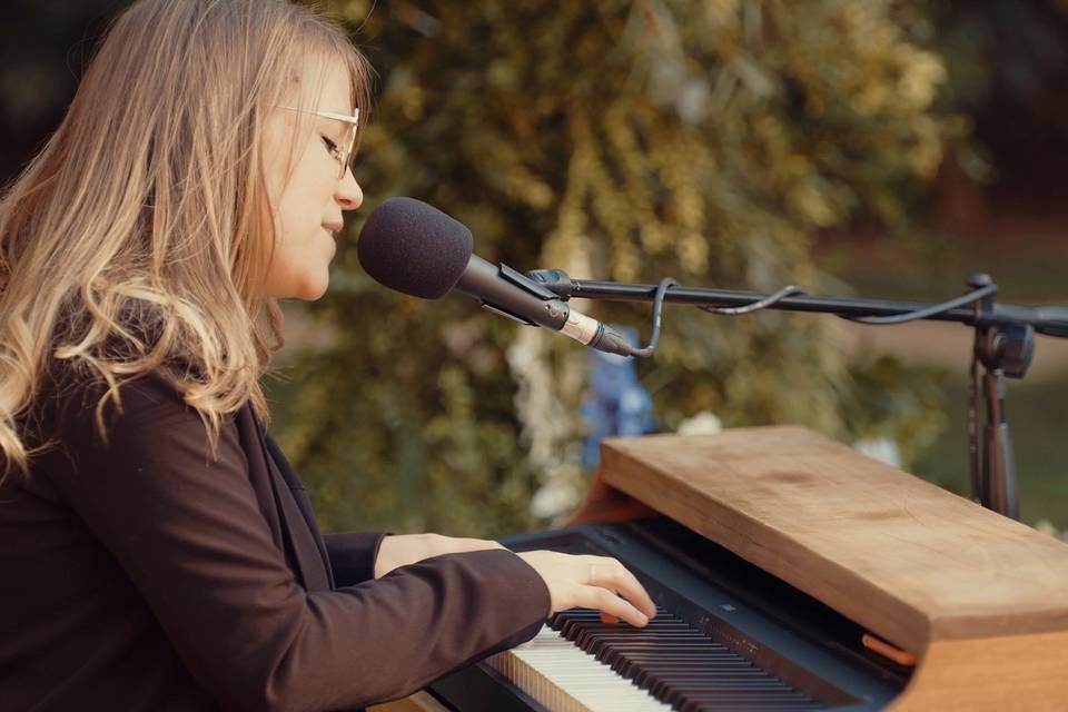 Piano y voz