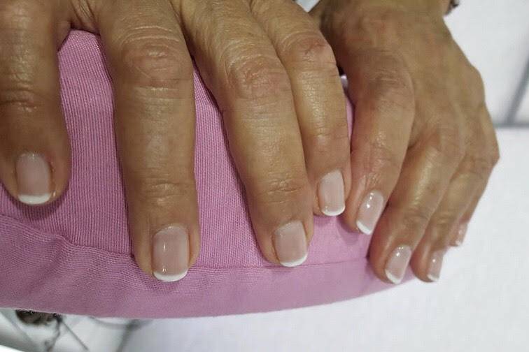 Manicura francesa