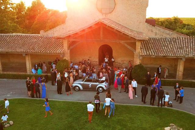 Iglesia con invitados