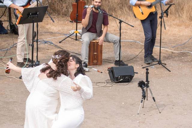 Boda a trío, opción fiesta