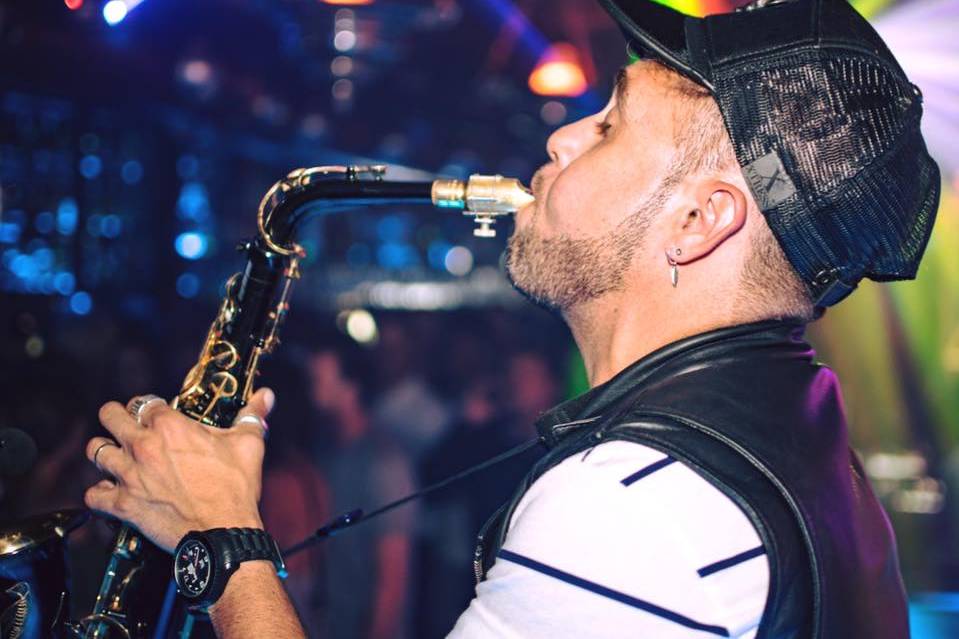 Saxofonista en eventos