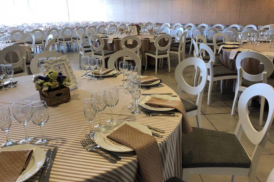 Montaje salón de banquetes