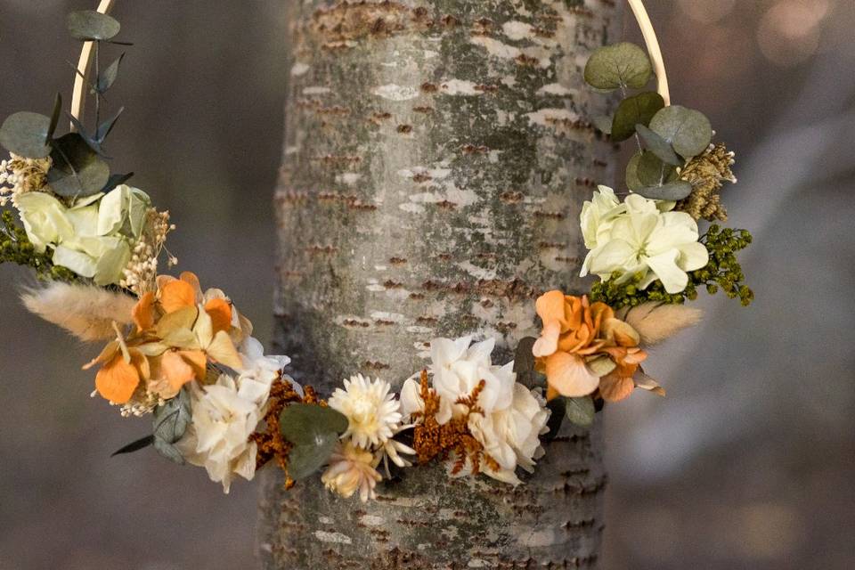 Crowns & Flowers