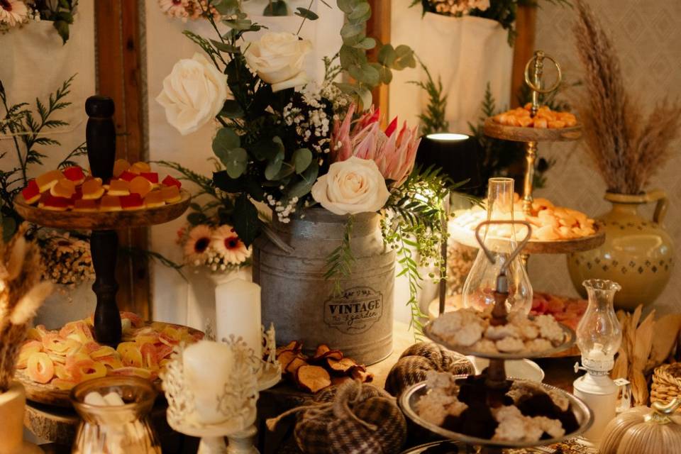Mesa de chuches romántica