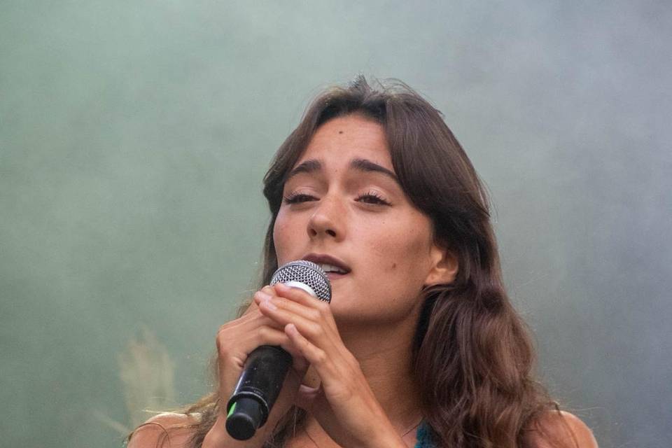 Música exclusiva