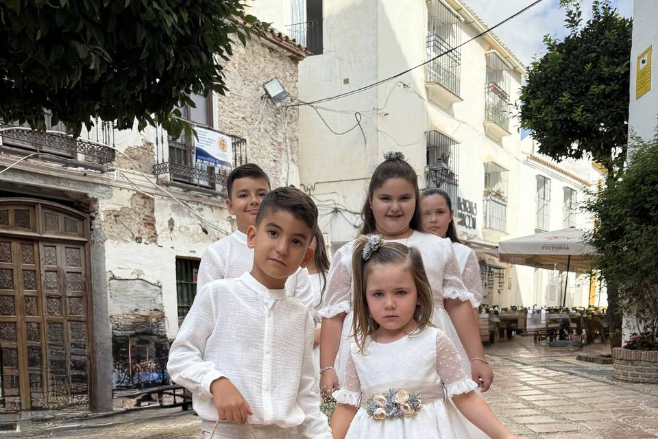 Niños y niñas de arras