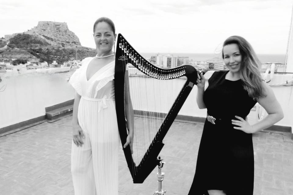 Dina con Lara duo
