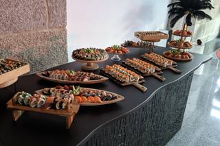 Art & Sushi