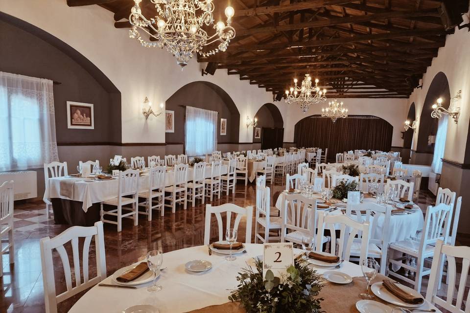 Salón arcos