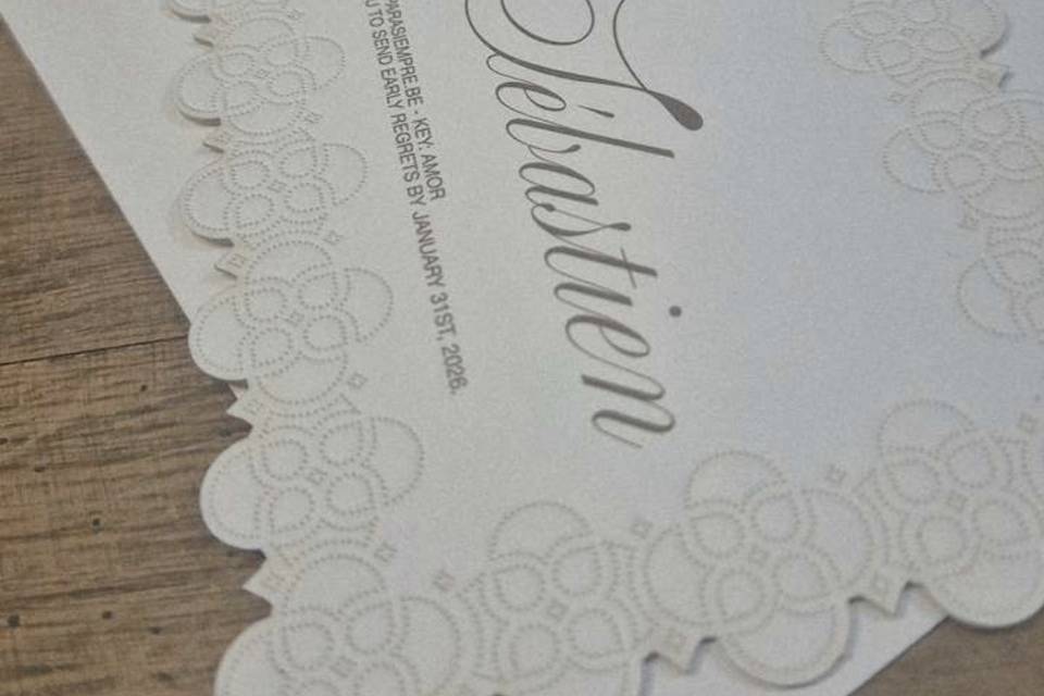 Tarjetas con gofrado en reliev