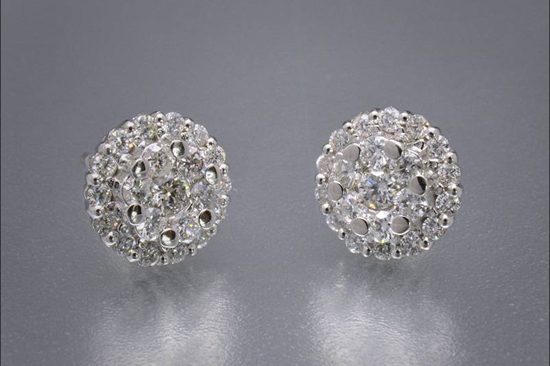 Pendientes de oro y diamantes