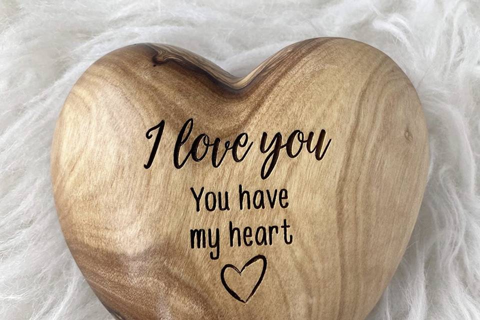 Corazón de madera personalizad