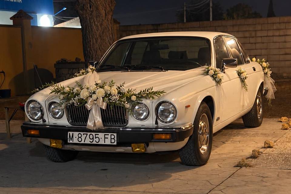 Jaguar xj6 sovereing año 1978