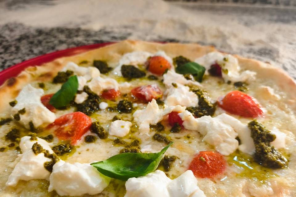 Pizza estate tómate Cheburrata