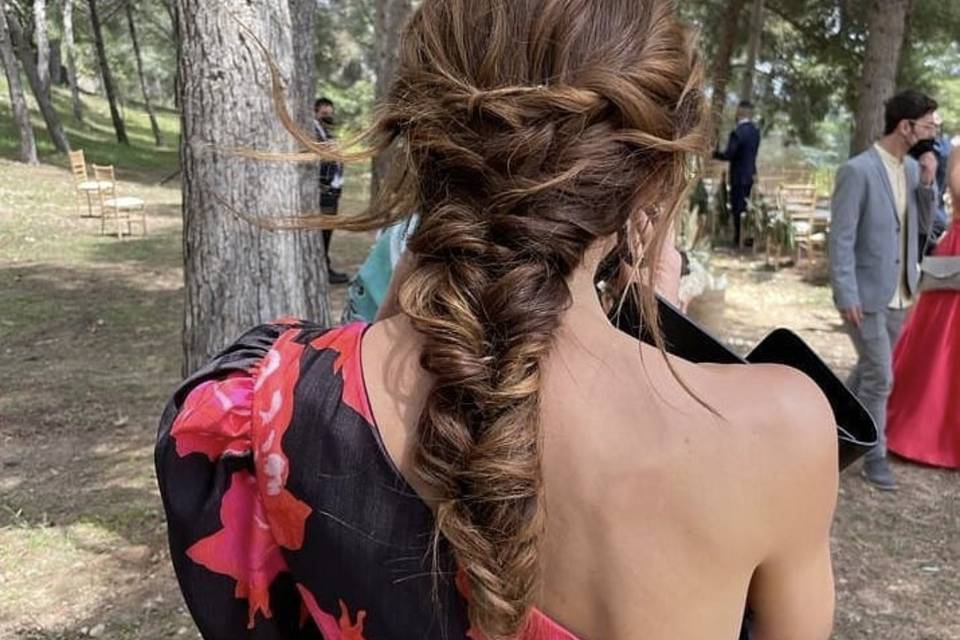 Recogido en trenza